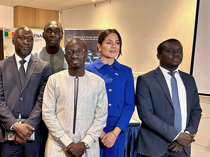 Groupe de personnes lors de la cérémonie d’ouverture de la validation de la Lettre Politique Sectoriel - Ministère de la Fonction Publique, du Travail et de la Réforme du Service Public